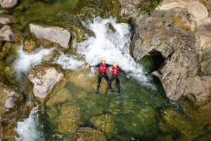 Ze Splitu: Ekstremalny kanioning na rzece Cetina