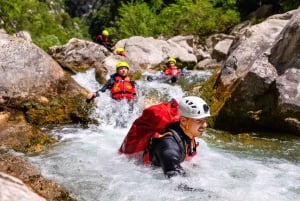 Fra Split: Ekstrem canyoning på Cetina-floden