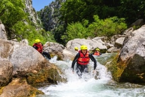 Från Split: Extrem klättring på floden Cetina