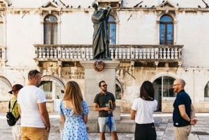 Ze Splitu: Półdniowa wycieczka do Splitu i Trogiru z przewodnikiem w małej grupie