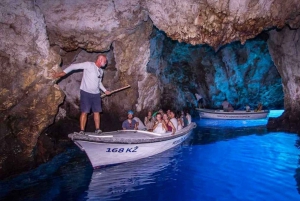 From Split: Island Diving & Blue Cave Tour with Lunch