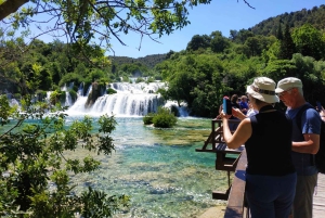 Från Split: Guidad tur till Krka-vattenfallen & rabatt på biljetter