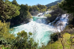 Från Split: Guidad tur till Krka-vattenfallen & rabatt på biljetter