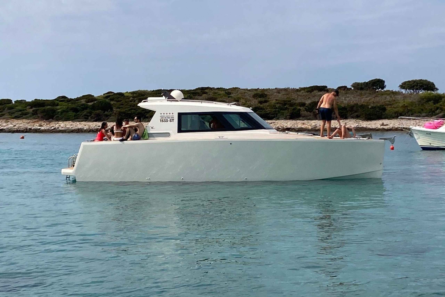 Fra Split: Halvdagsbådtur til 3 øer med Blå Lagune