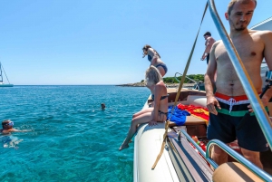 From Split: 3 Islands Half-Day Boat Tour with Blue Lagoon