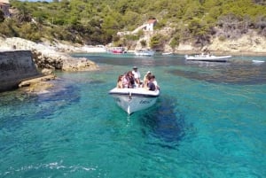Da Spalato: tour in barca di lusso alla Grotta Azzurra e Hvar