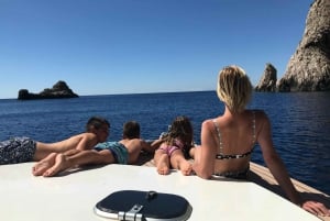 Van Split: luxe kajuitboottocht naar de Blauwe Grot en Hvar