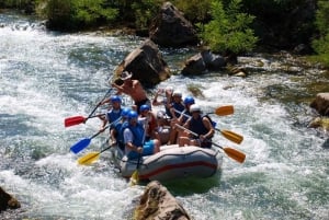 Ab Split oder Trogir: Fluss Cetina Wildwasser-Rafting
