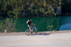 From Split or Trogir: NP Krka Bike Tour & Primošten