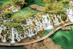 From Split or Trogir: Plitvice Lakes Full-Day Trip