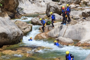 Desde Split o Zadvarje: Barranquismo en el río Cetina