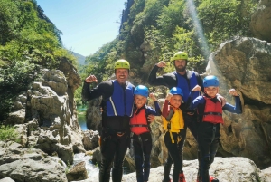 Desde Split o Zadvarje: Barranquismo en el río Cetina