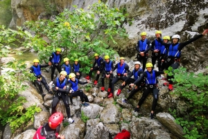 Desde Split o Zadvarje: Barranquismo en el río Cetina