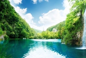 Desde Split: excursión de 1 día a los lagos de Plitvice