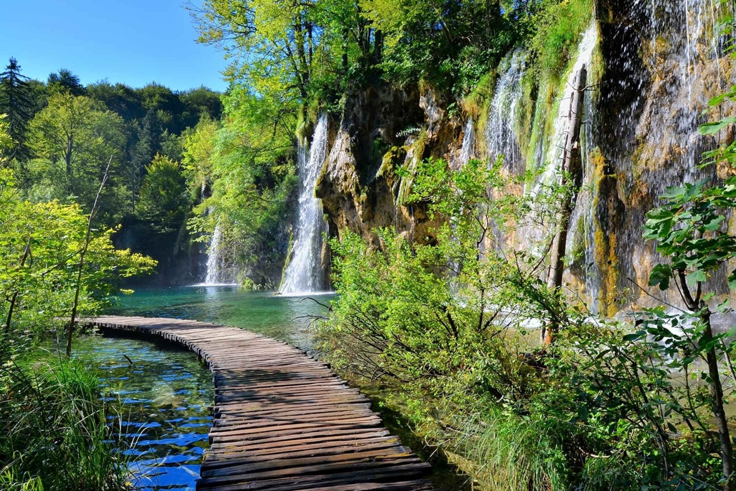De Split: Excursão de um dia com guia de turismo aos Lagos Plitvice