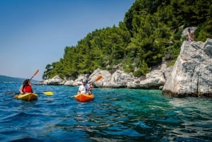 Da Spalato: Tour in kayak in mare