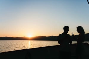 Fra Split: Solnedgangscruise med levende musikk