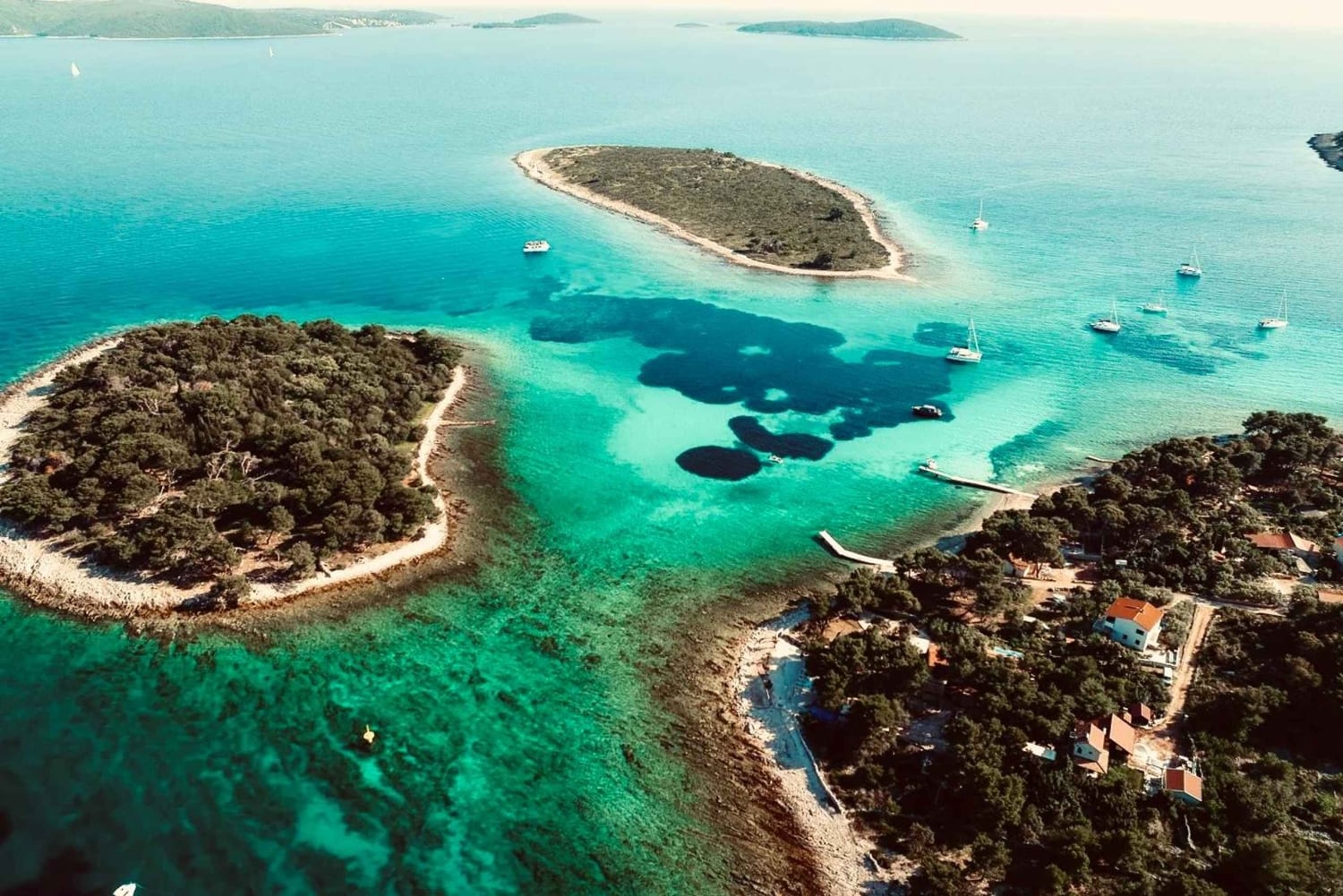 Från Split/Trogir: Blå lagunen & 2 öar halvdag Privat