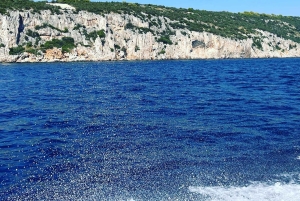 Från Split/Trogir: Blå lagunen & 2 öar halvdag Privat