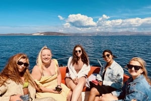 From Split: Trogir & Blue Lagoon Boat Tour with Snorkeling