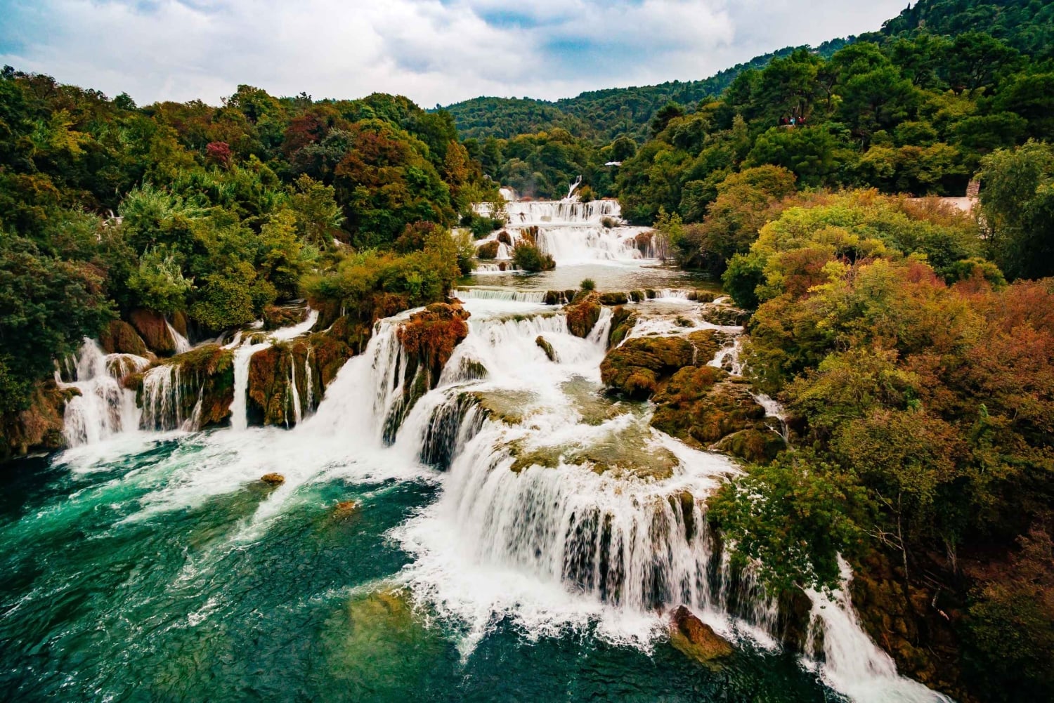 Vanuit Split & Trogir: Krka watervallen dagtocht met boottocht