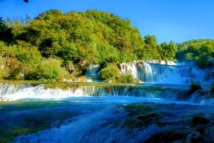 Vanuit Split & Trogir: Krka watervallen dagtocht met boottocht