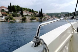 Fra Trogir: 3 øer halvdagstur med Blå Lagune