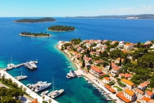 Fra Trogir: 3 øer halvdagstur med Blå Lagune