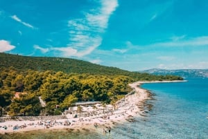 From Trogir: Blue Lagoon & Šolta Cruise with Lunch & Drinks