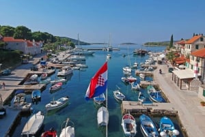 Fra Trogir: Halvdagstur med speedbåd til de tre øer