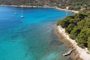 Vanuit Trogir: Drie Eilanden Halve Dag Speedboottour