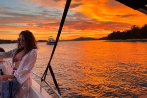 Vanuit Trogir: Drie Eilanden Halve Dag Speedboottour