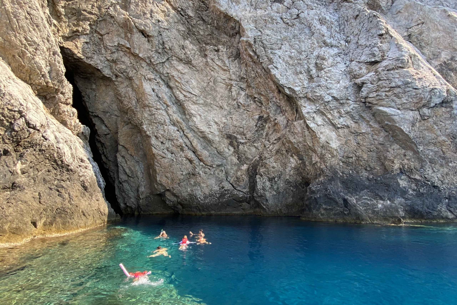 From Vis: Island-Hopping Cruise with Cave Stops