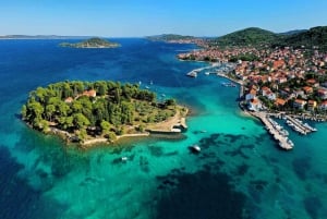 Zadar: Speedboat-tur til 3 øer med snorkling og drinks