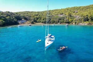 Zadar: Island cruise with drinks, snorkeling and kayaking
