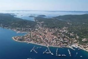 Zadar: Island cruise with drinks, snorkeling and kayaking