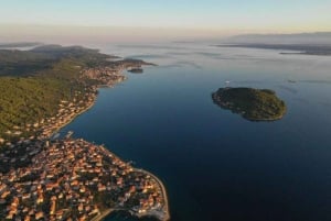 Zadar: Island cruise with drinks, snorkeling and kayaking