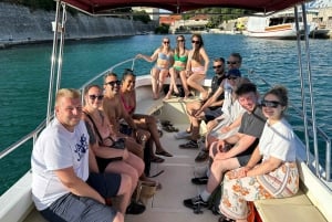 Z Zadaru: Wycieczka łodzią motorową po wyspach z napojami