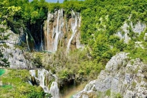 From Zadar: Plitvice Lakes Guided Tour with Boat & Train