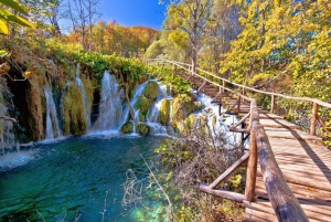 From Zadar: Plitvice Lakes Private Round-Trip Transfer