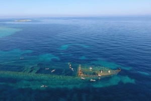 Zadarista: Sakarun Beach & Uponneen laivan snorklauskierros