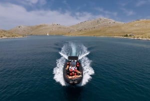 Zadar: Luksuriøs speedbådtur til øerne med snorkling