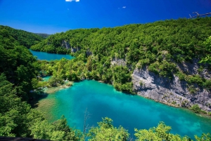 Depuis Zagreb : Excursion d'une journée en groupe sur les lacs de Plitvice