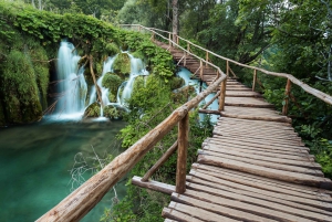 From Zagreb: Plitvice Lakes Guided Day Trip