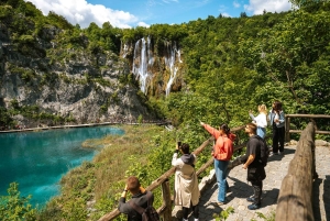 From Zagreb: Plitvice Lakes National Park Tour with Tickets