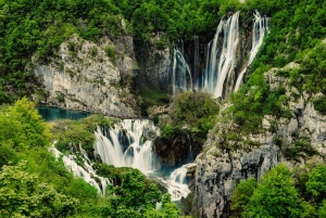 From Zagreb: Plitvice Lakes National Park Tour with Tickets