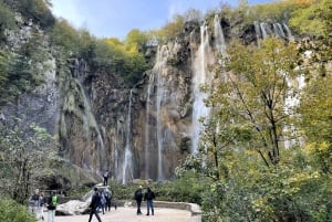 Fra Zagreb: Plitvice-søerne med billet & Rastoke-dagstur