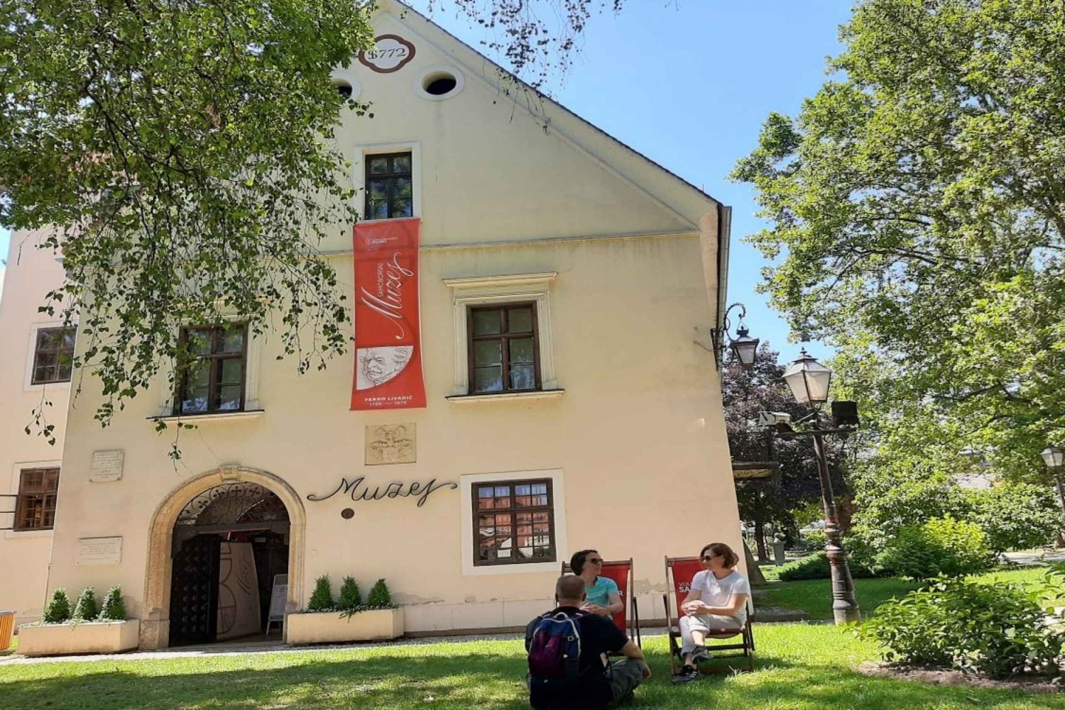From Zagreb: Samobor Half-Day Trip with Cake and Guided Hike