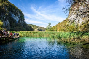 From Zagreb: Transfer to Split & Plitvice Lakes Guided Tour