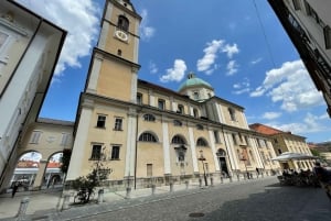 From Zagreb: Ljubljana with Funicular, Castle, and Lake Bled